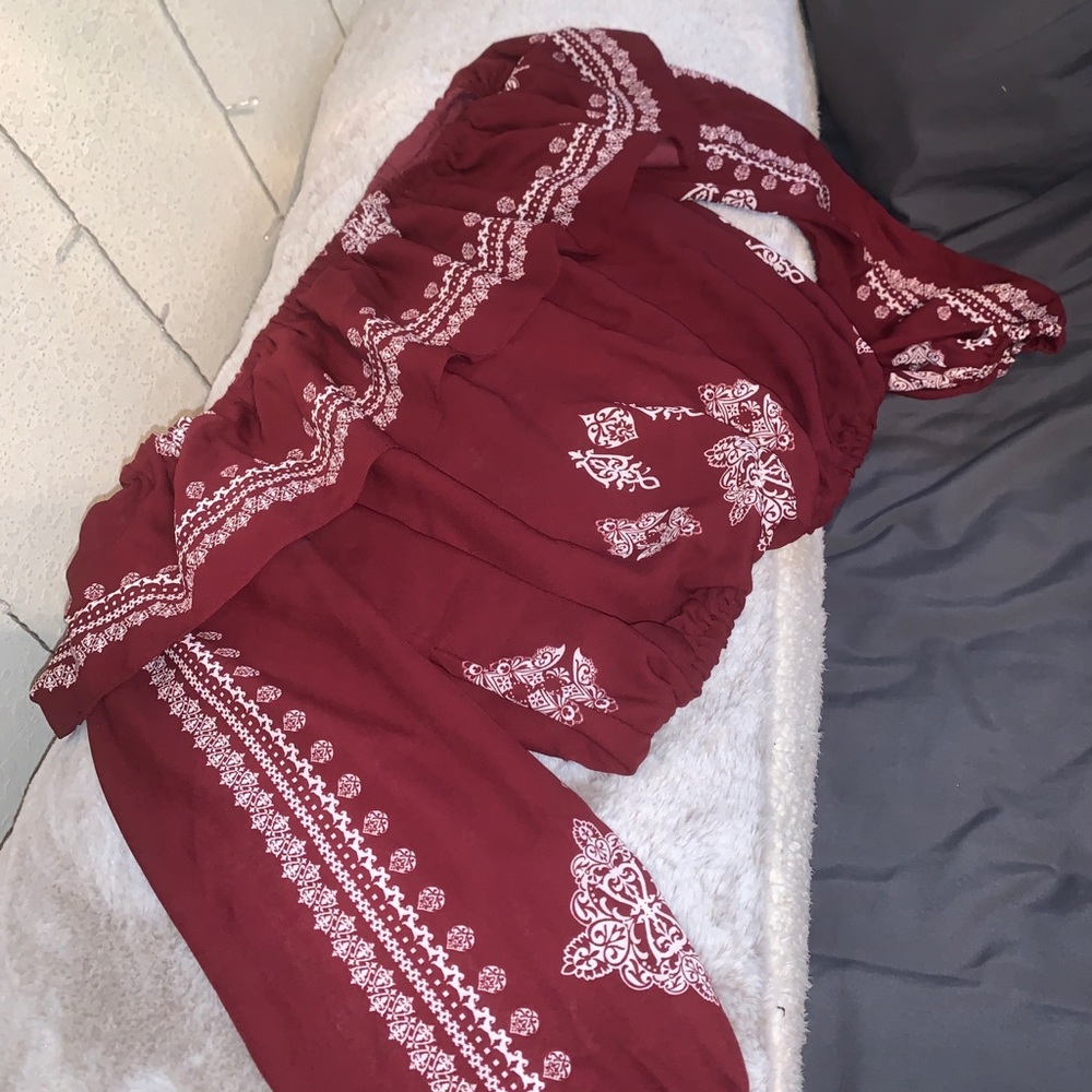 Off the shoulder long sleeve top